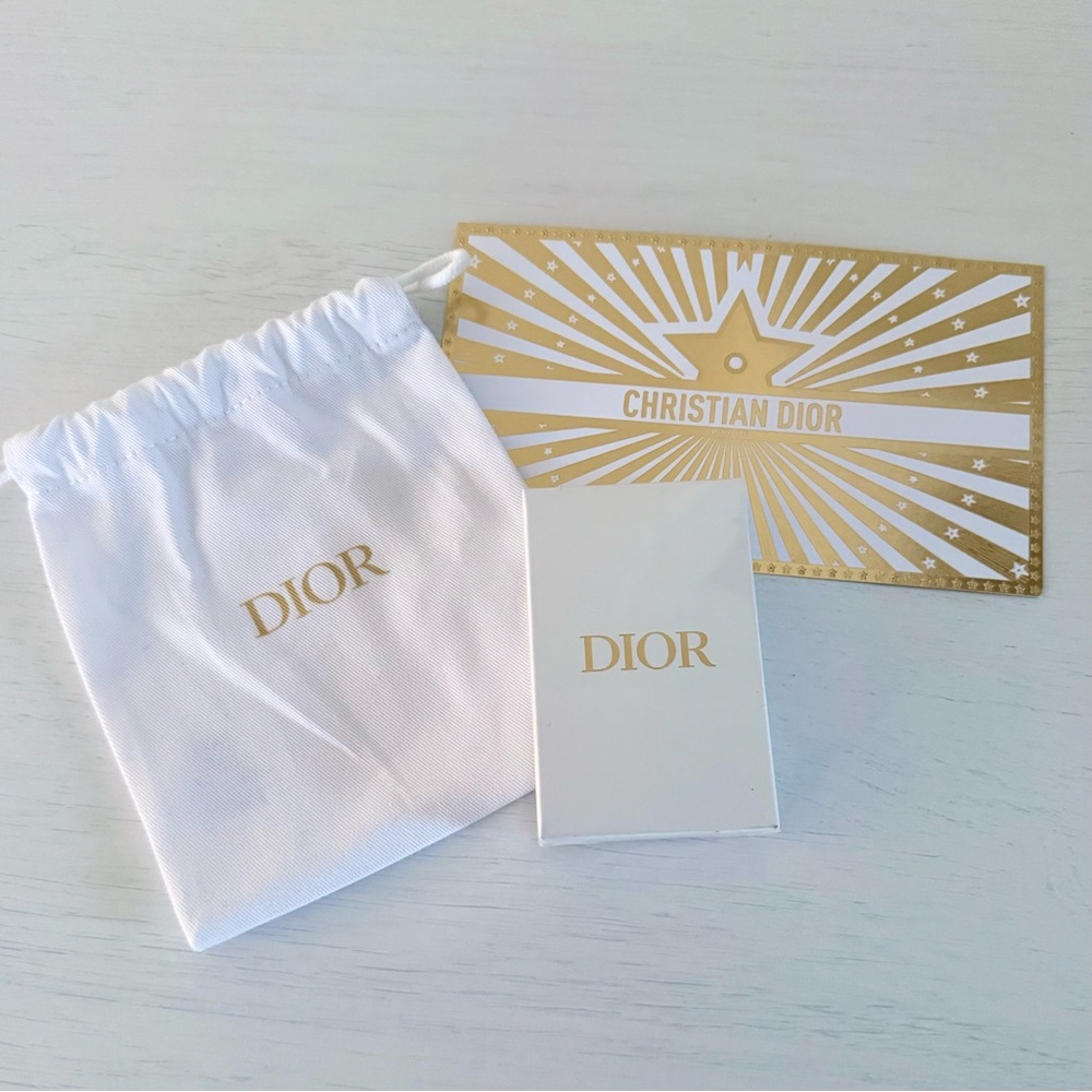 Dior Limited Edition Holiday Card Set - Picture 3 of 6